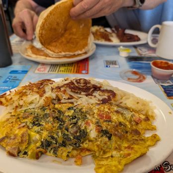 Mike & Ronda's The Place - Omelette (personally customized) with hash browns and corn tortillas. Huge "on the side" pancake. - Diners Near Me - Flagstaff, Arizona Mike & Ronda's The Place - Omelette (personally customized) with hash browns and corn tortillas. Huge "on the side" pancake. - Diners Near Me - Flagstaff, Arizona