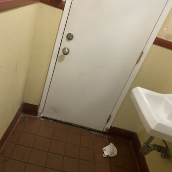 Rodeo Cafe - Women's restroom - Breakfast & Brunch Near Me - Norco, California Rodeo Cafe - Women's restroom - Breakfast & Brunch Near Me - Norco, California