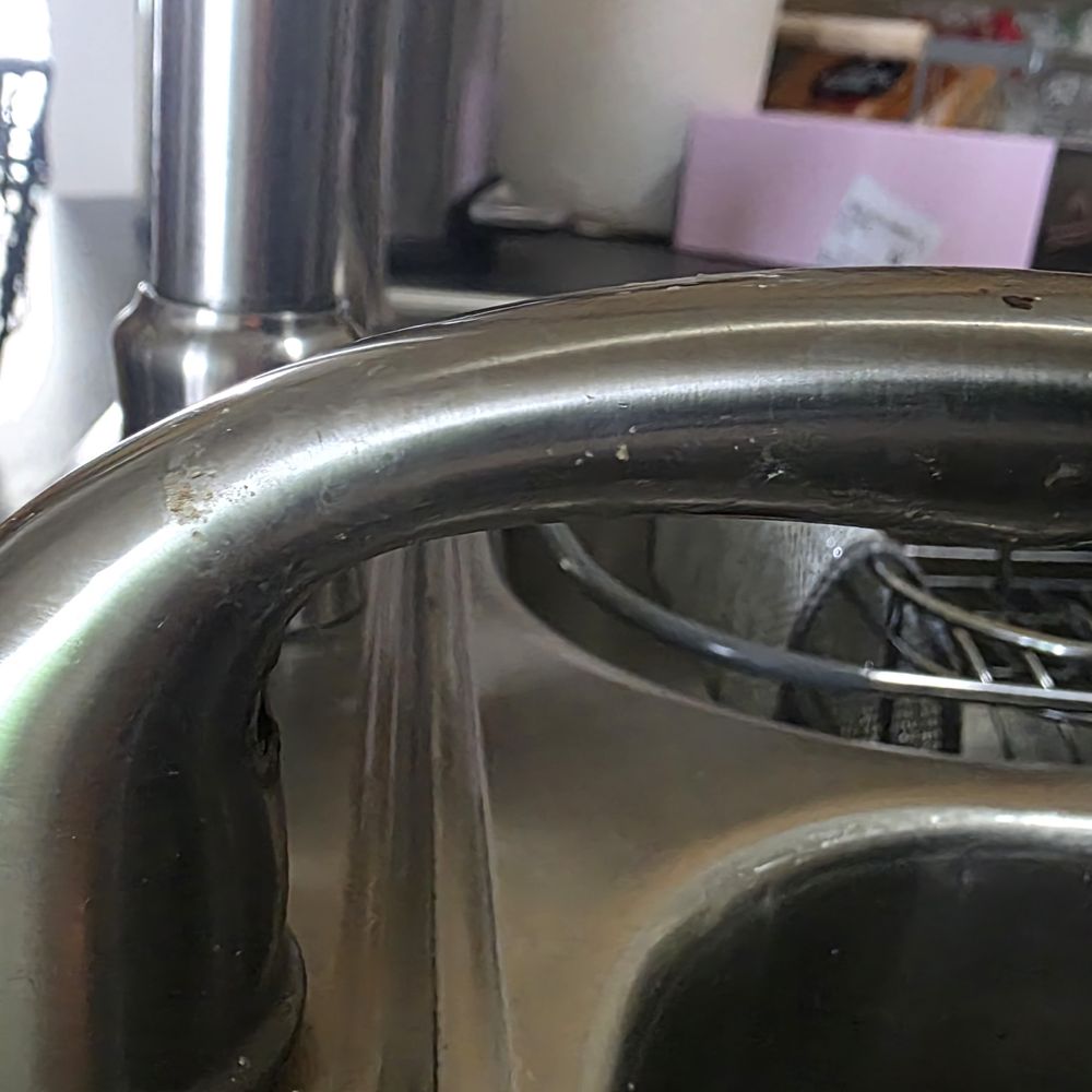 Kompulsive Kleaners - Fuacets not wiped down - Home Cleaning Near Me - Greenville, South Carolina