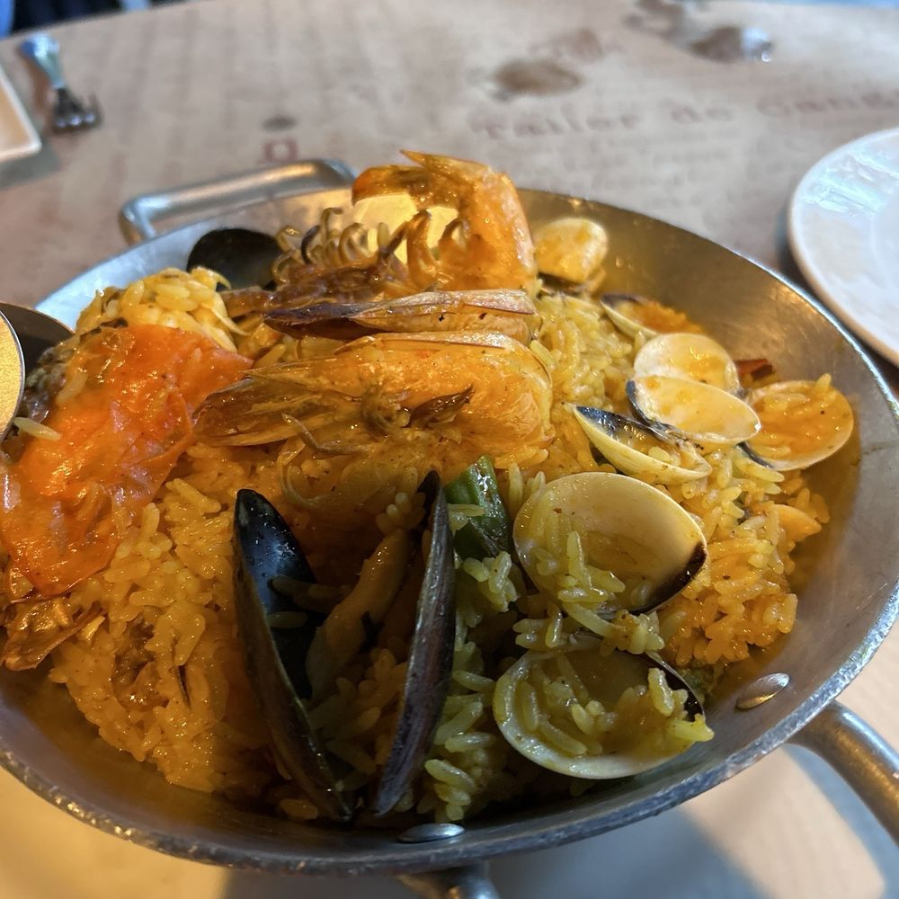 Fisher's - Paella. - Seafood Near Me - México, D.F., DIF Fisher's - Paella. - Seafood Near Me - México, D.F., DIF
