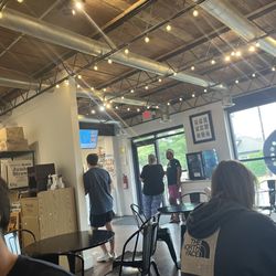 Homewood Bagel Company - Inside