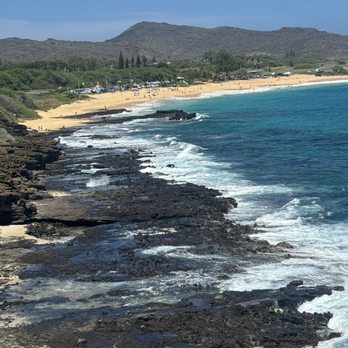 Halona Blowhole Lookout - Beaches Near Me - Honolulu, Hawaii Halona Blowhole Lookout - Beaches Near Me - Honolulu, Hawaii