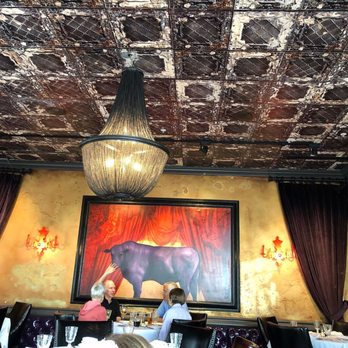 The Continental - Rich decor - Steakhouses Near Me - Naples, Florida The Continental - Rich decor - Steakhouses Near Me - Naples, Florida