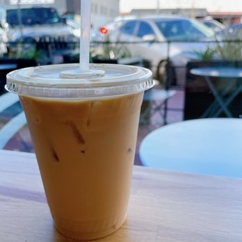 Holsem Coffee - Oat vanilla latte - Coffee & Tea Near Me - San Diego, California Holsem Coffee - Oat vanilla latte - Coffee & Tea Near Me - San Diego, California