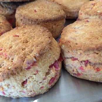 Folly Lake cafe - Folly Lake Cafe cakes - Desserts Near Me - Beverley, ERY