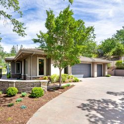 Melanie Snow - Coldwell Banker Residential Brokerage - SOLD - 14 Candlelight Lane, Lafayette