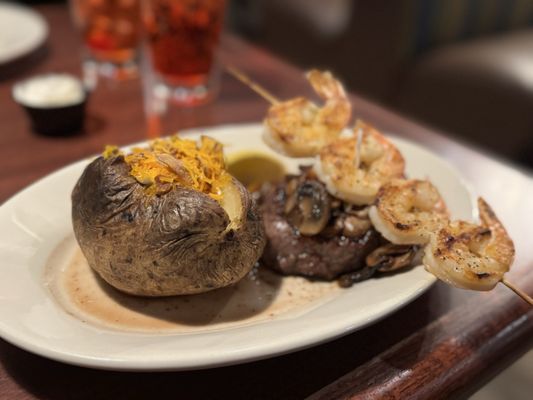 Mo Brady's Steakhouse