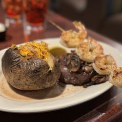 Mo Brady's Steakhouse - Mo's Top Sirloin