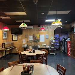 Huckleberry Pub