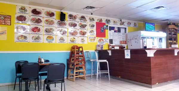 Antojitos Salvadorenos by null