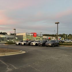 Stone Mountain Nissan - Store Front