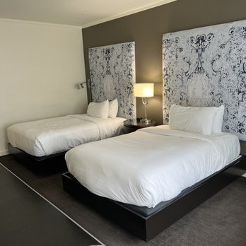 The Fontaine - Hotels Near Me - Kansas City, Missouri