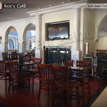 Rick's Cafe - Dining area - American Near Me - San Juan Capistrano, California