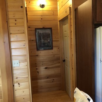 Muddy Moose Log Cabins - Hotels Near Me - Morrisville, Vermont Muddy Moose Log Cabins - Hotels Near Me - Morrisville, Vermont