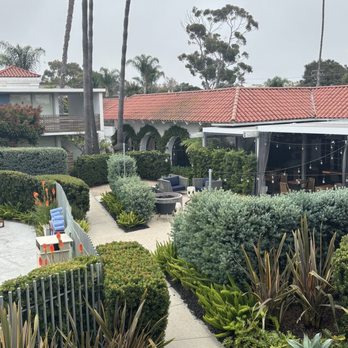 CAYA Restaurant - outside - Breakfast & Brunch Near Me - Goleta, California