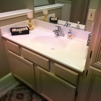 Valley Home Construction - downstairs bath before the facelift! - General Contractors Near Me - Rancho Cordova, California Valley Home Construction - downstairs bath before the facelift! - General Contractors Near Me - Rancho Cordova, California