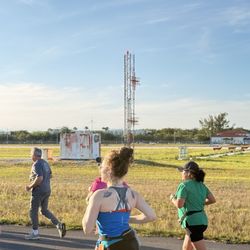Miami-Opa locka Executive Airport - Fellow runners passing an ATC beacon