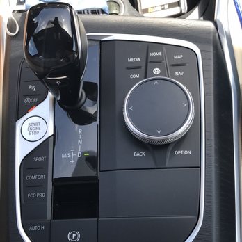 Sixt Rent A Car - Car Rental Near Me - Honolulu, Hawaii