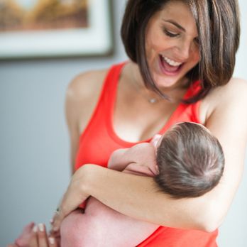 Kara Pearson Photography - A mom smiles at her baby during Denver newborn photography. - Session Photography Near Me - Denver, Colorado Kara Pearson Photography - A mom smiles at her baby during Denver newborn photography. - Session Photography Near Me - Denver, Colorado