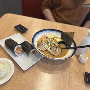 Steam Panda - Rainbow burrito Japanese Ramen, steam pork bow bun. - Chinese Near Me - Wenatchee, Washington Steam Panda - Rainbow burrito Japanese Ramen, steam pork bow bun. - Chinese Near Me - Wenatchee, Washington