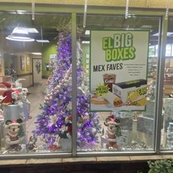 Del Taco - Front window