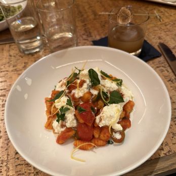 How to Cook a Wolf - Strozzapreti - Italian Near Me - Seattle, Washington