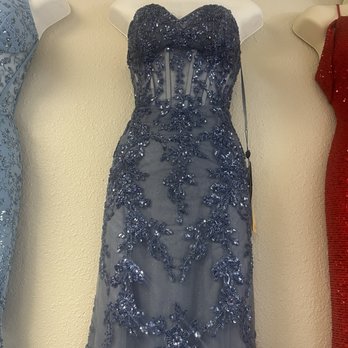 Dalia's Boutique - Formal Wear Near Me - Sacramento, California