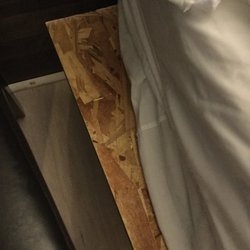 Rose Motel - This is the “bed”