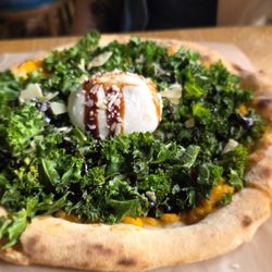 Coltiva Pizzeria e Barra