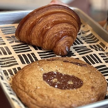 Sugarwolf Bakery - Croissant & Cookie - Bakeries Near Me - Austin, Texas Sugarwolf Bakery - Croissant & Cookie - Bakeries Near Me - Austin, Texas