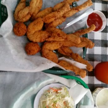 Flying Fish - Frog leg basket - Seafood Near Me - Little Rock, Arkansas