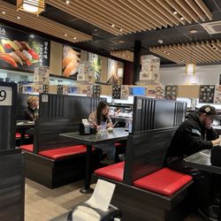 Kura Revolving Sushi Bar - Inside