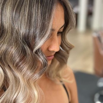 The Mane Room Salon & Spa - Hair Salons Near Me - Fairfield, California The Mane Room Salon & Spa - Hair Salons Near Me - Fairfield, California