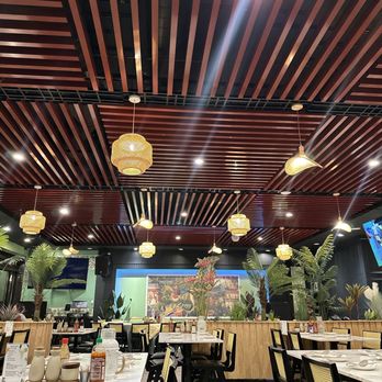 Ocean Grill & Bar - Beautiful seating area! - Vietnamese Near Me - Chicago, Illinois Ocean Grill & Bar - Beautiful seating area! - Vietnamese Near Me - Chicago, Illinois