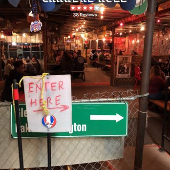Crawdad Hole - Cajun/Creole Near Me - Jackson, Mississippi