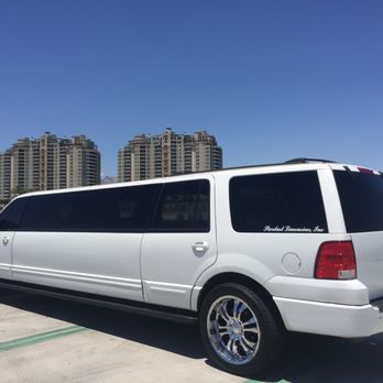 Bour Enterprises - Ford Stretch Limo (www.bourlimousines.com) - Limos Near Me - Las Vegas, Nevada Bour Enterprises - Ford Stretch Limo (www.bourlimousines.com) - Limos Near Me - Las Vegas, Nevada