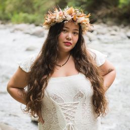 Photo by Miguel Morales Photography, Forever Lei Po'o by Eco Mindful Lei Photo by Miguel Morales Photography, Forever Lei Po'o by Eco Mindful Lei