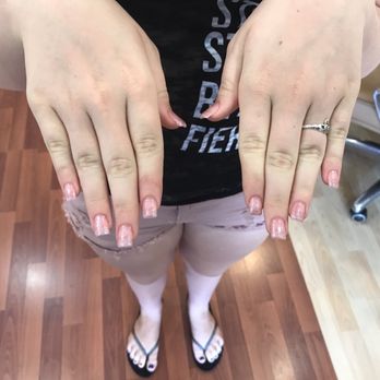 Red Apple Nail Salon - Nail Salons Near Me - Vista, California