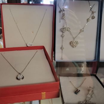 Novedades Vivian's - Jewelry - Jewelry Near Me - Escondido, California