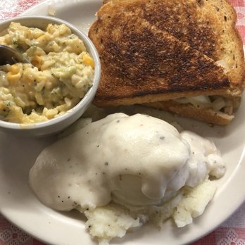 Ropers Country Store & Cafe - Patty melt! - American Near Me - Simonton, Texas