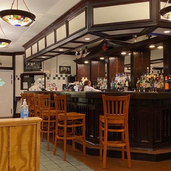 Regina's Restaurant - The bar area - Mediterranean Near Me - Silver Spring, Maryland Regina's Restaurant - The bar area - Mediterranean Near Me - Silver Spring, Maryland