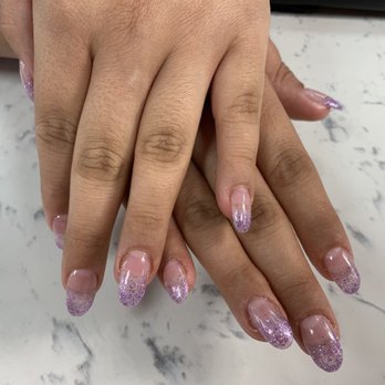 Nails BB - Ombré glitter - Nail Salons Near Me - Long Beach, California