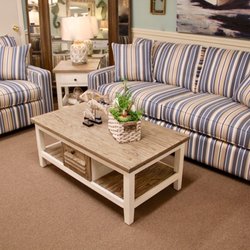 Platt's Beach House Furnishings - Relaxing nautical stripes