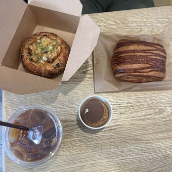 Juniper - Kimchi bread, cubano croissant, choux, and cold brew coffee - Coffee & Tea Near Me - San Francisco, California