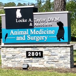 Locke Taylor DVM