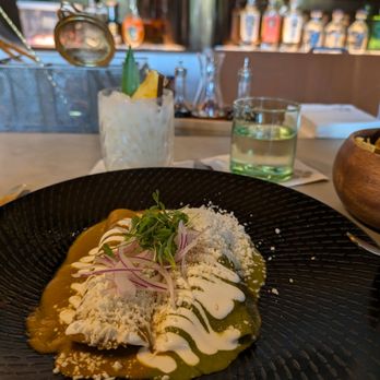 Cantina Monarca - Enchiladas divorciadas - Cocktail Bars Near Me - Bellevue, Washington