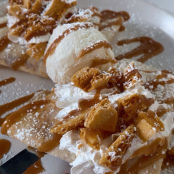 Popping Yolk Cafe - Crunchy Honeycomb - Breakfast & Brunch Near Me - Alhambra, California