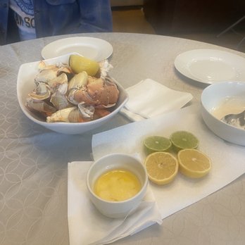 Plum Market - Stone Crab from Plum Market - 12 hrs and 2500 miles later - Grocery Near Me - Aventura, Florida