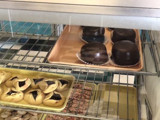 Diamond Bakery by null