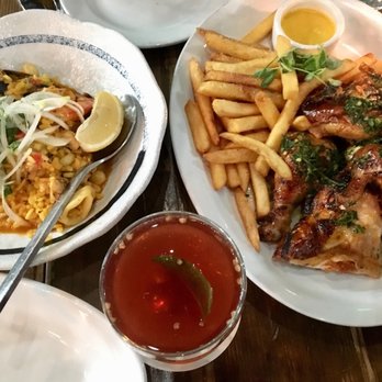 Parada - Seafood Paella and Pollo a la Brasa , and Pura Vida cocktail - Peruvian Near Me - Walnut Creek, California